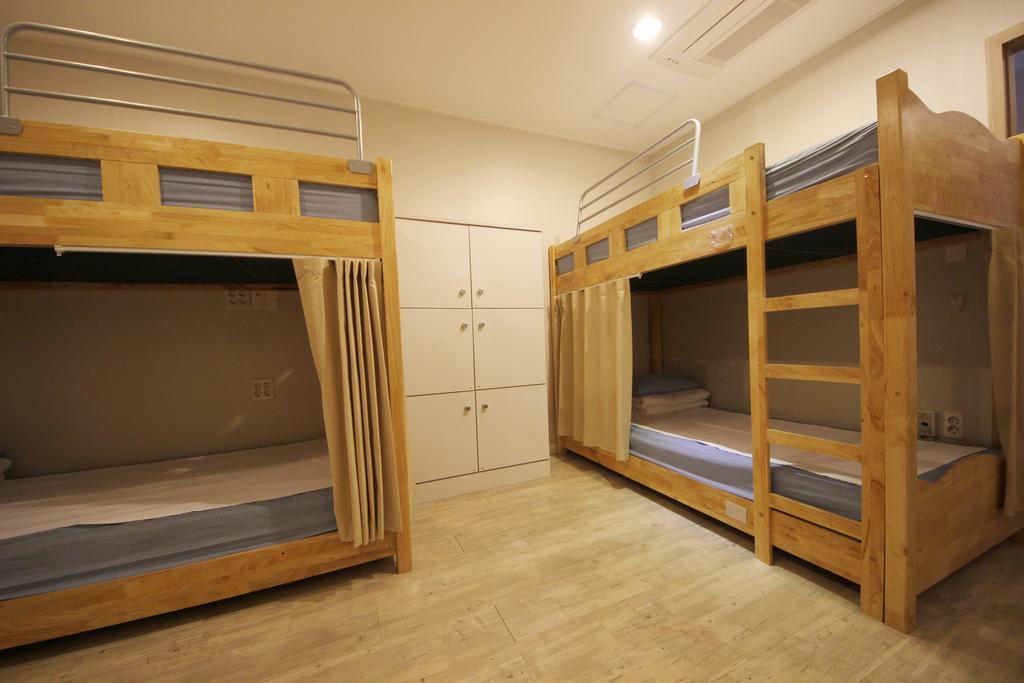 Hostel The New Day Μπουσάν Δωμάτιο φωτογραφία