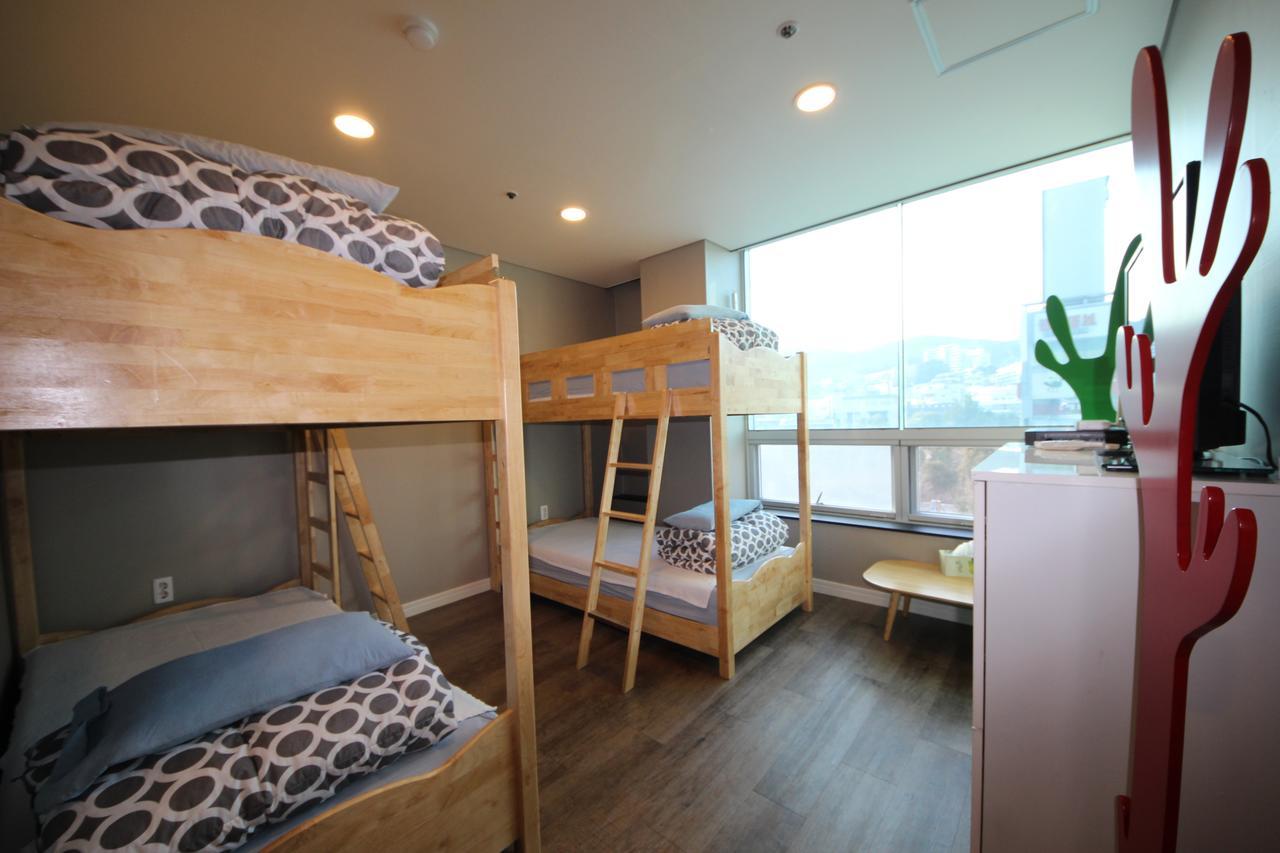 Hostel The New Day Μπουσάν Εξωτερικό φωτογραφία