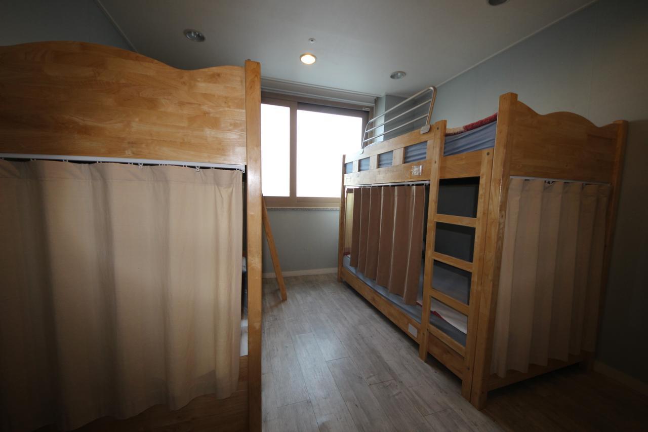 Hostel The New Day Μπουσάν Εξωτερικό φωτογραφία