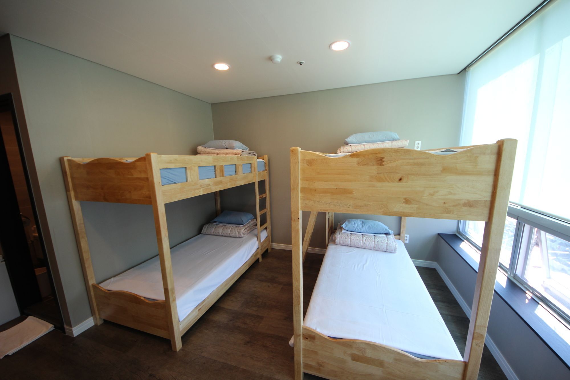 Hostel The New Day Μπουσάν Εξωτερικό φωτογραφία